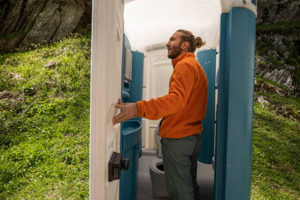 Best Portable restroom trailer rental  in Norwood, OK